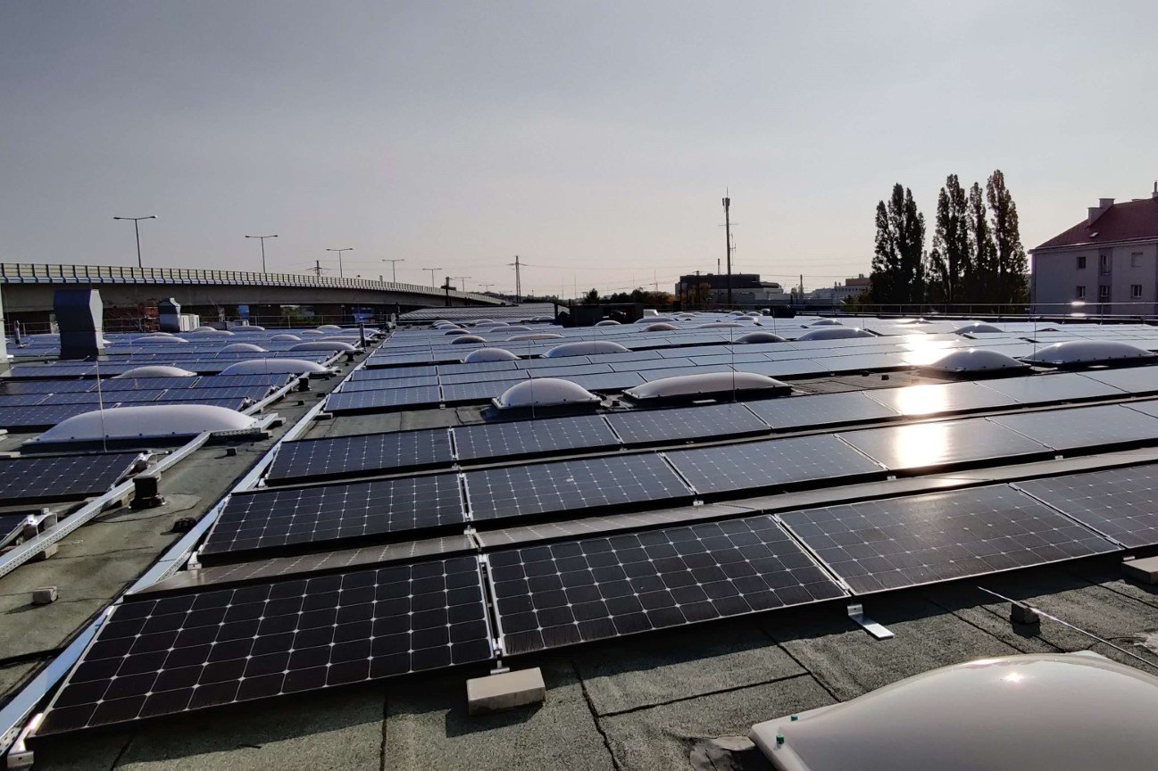 PV-Anlage für Hutchison Drei PV-Anlage für Hutchison Drei