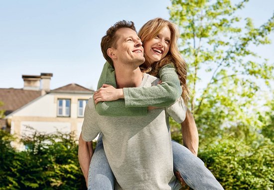 Pärchen Umarmung Fernwärme Wels